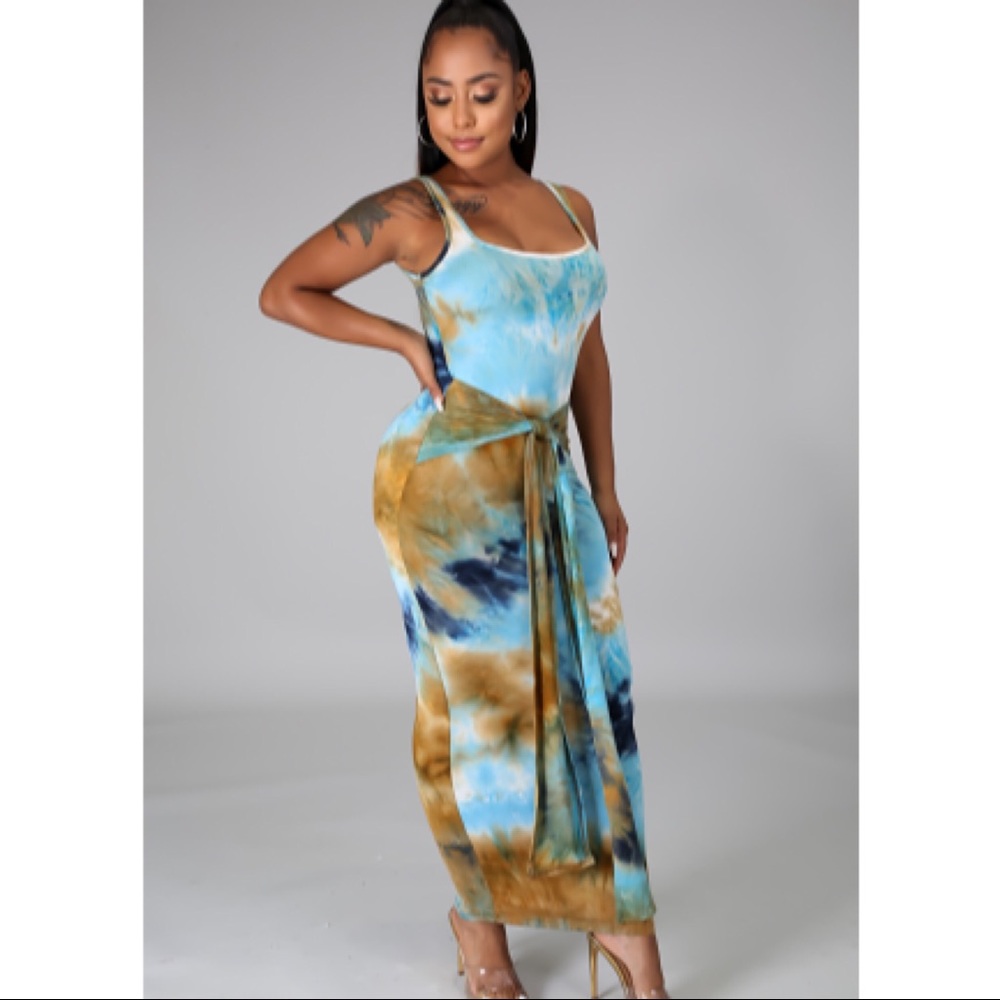 SONIA TIE DYE MAXI DRESS